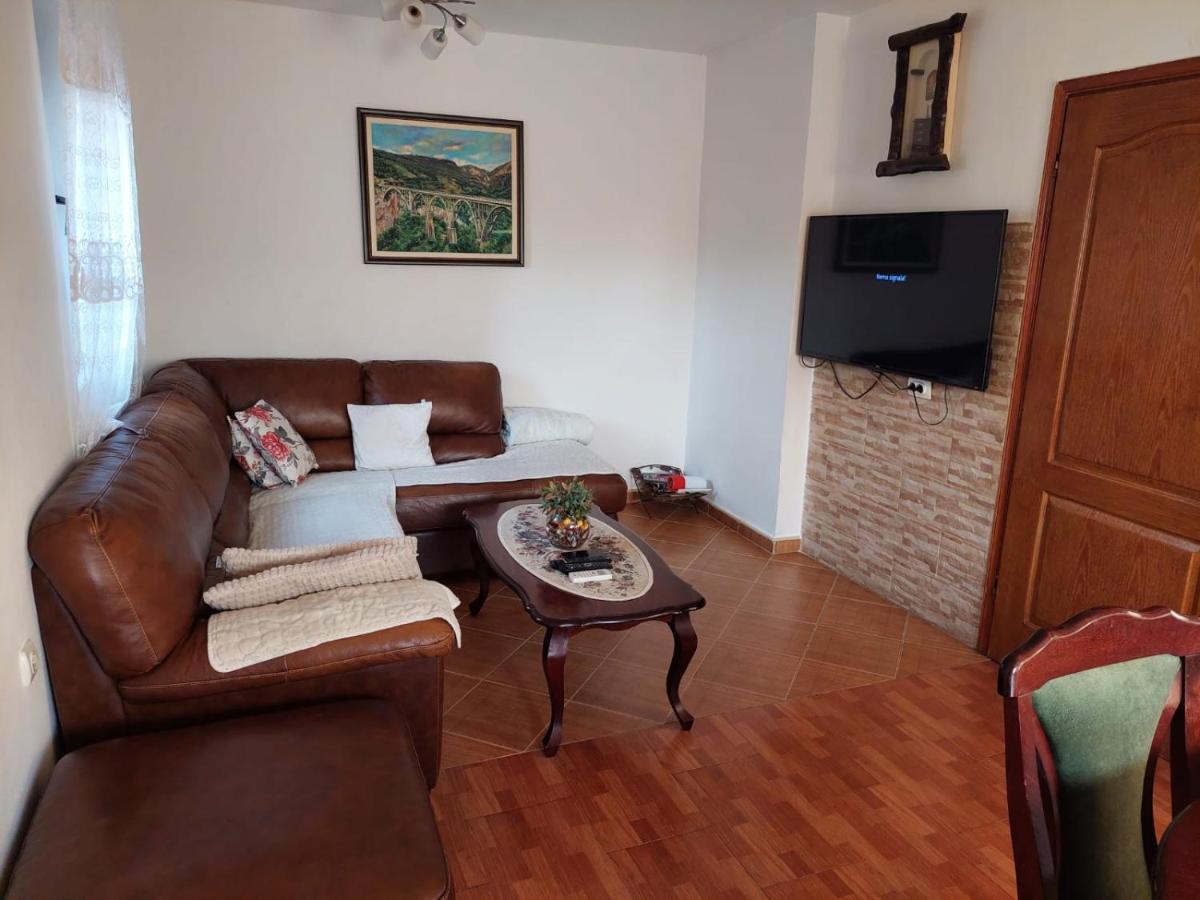 Green Oasis Appartement Kotor Buitenkant foto